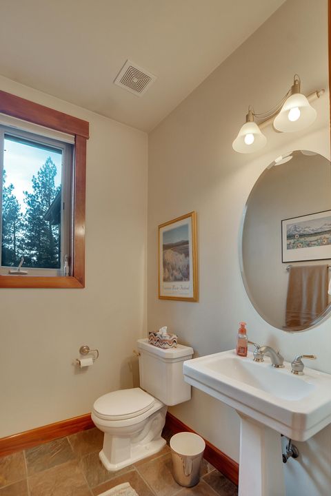 Tiny photo for 60786 Currant Way, Bend, OR 97702 (MLS # 220215352)