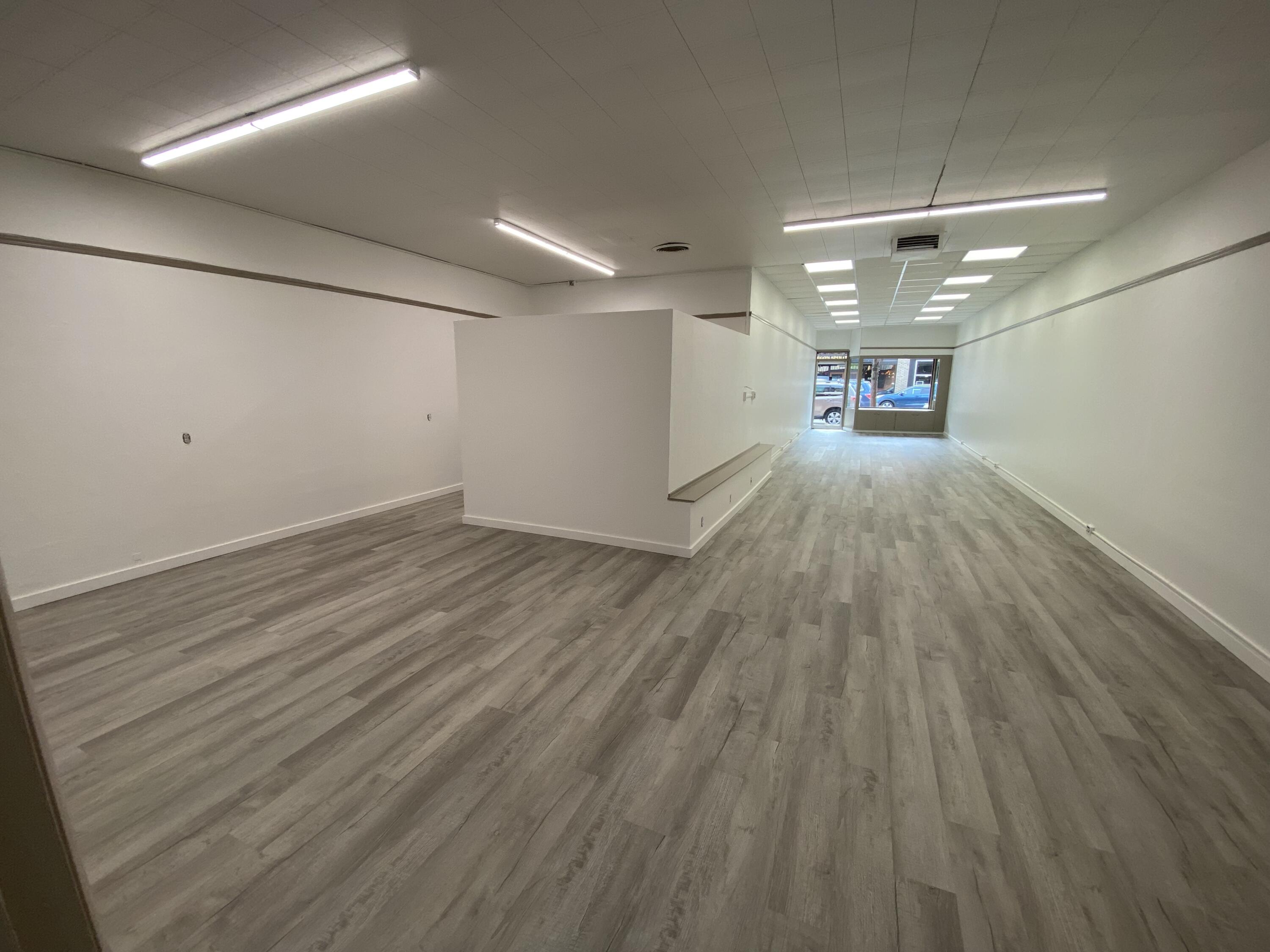 Townsite Of Redmond - Commercial Lease