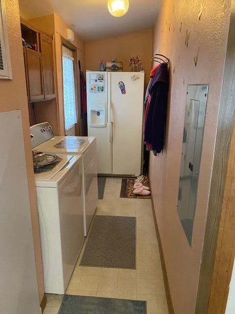 Tiny photo for 4200 Summers Lane #UNIT 23, Klamath Falls, OR 97603 (MLS # 220214384)