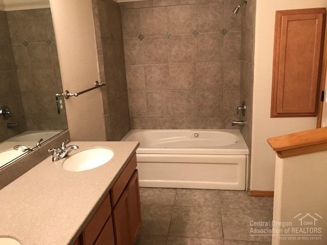 Boulder Brook - Residential