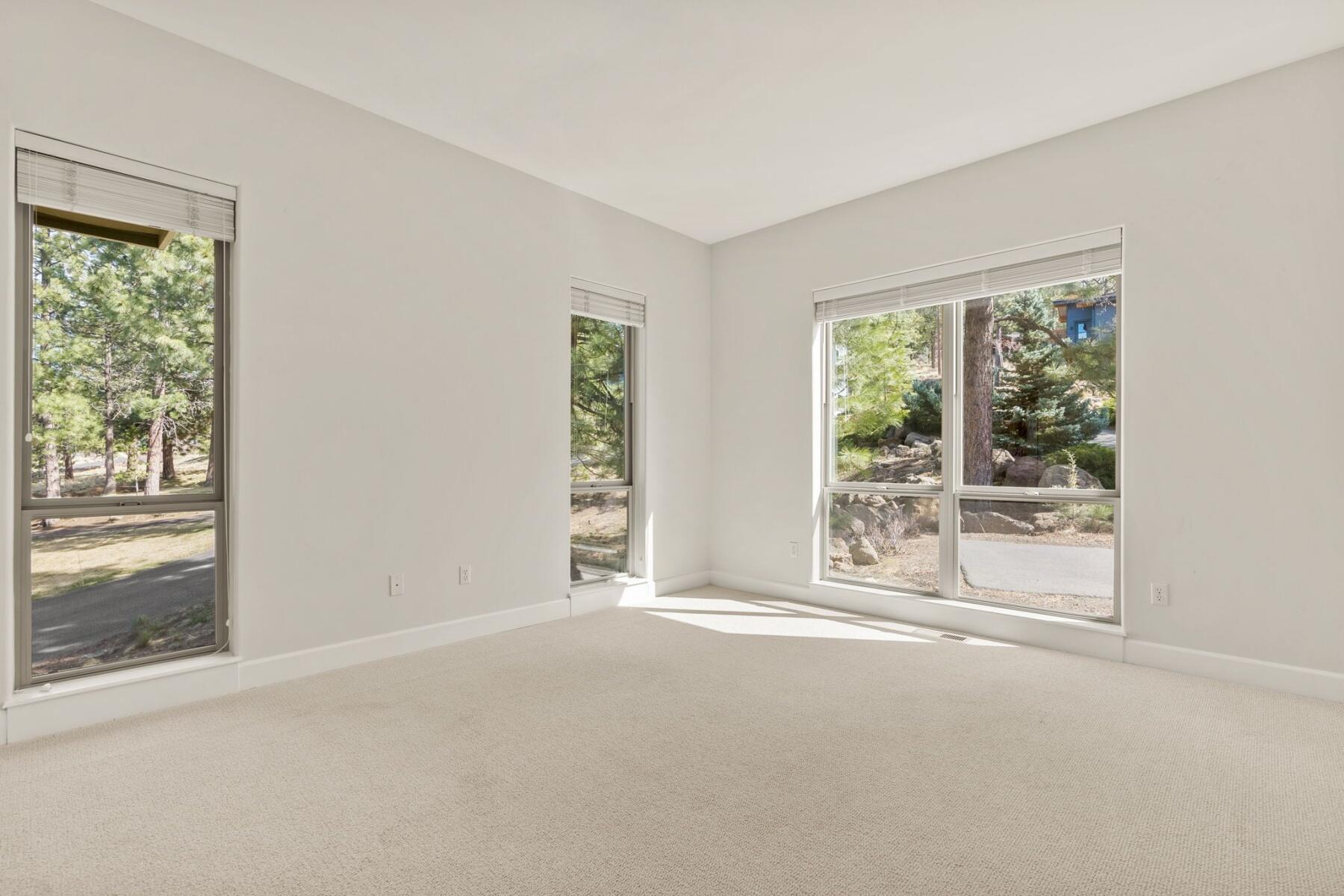 Awbrey Butte - Residential