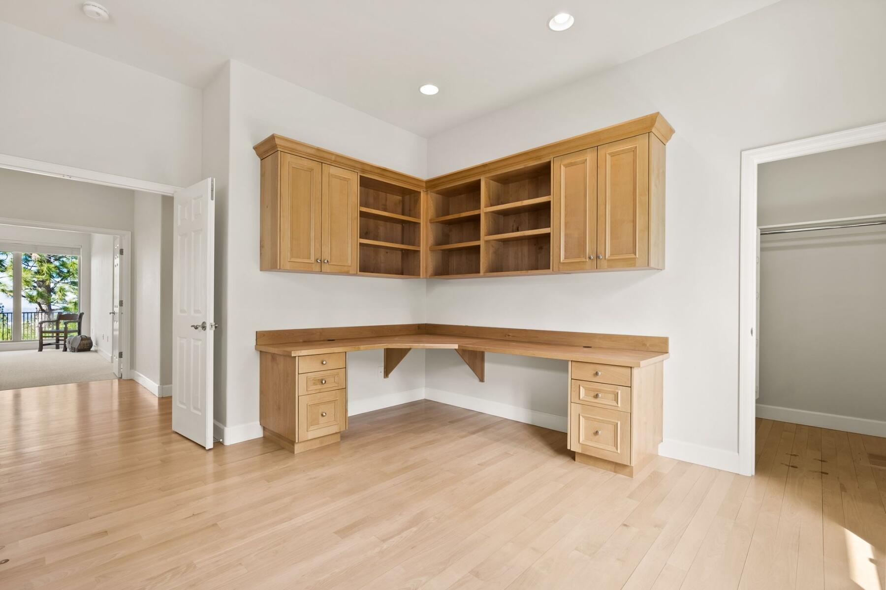 Awbrey Butte - Residential