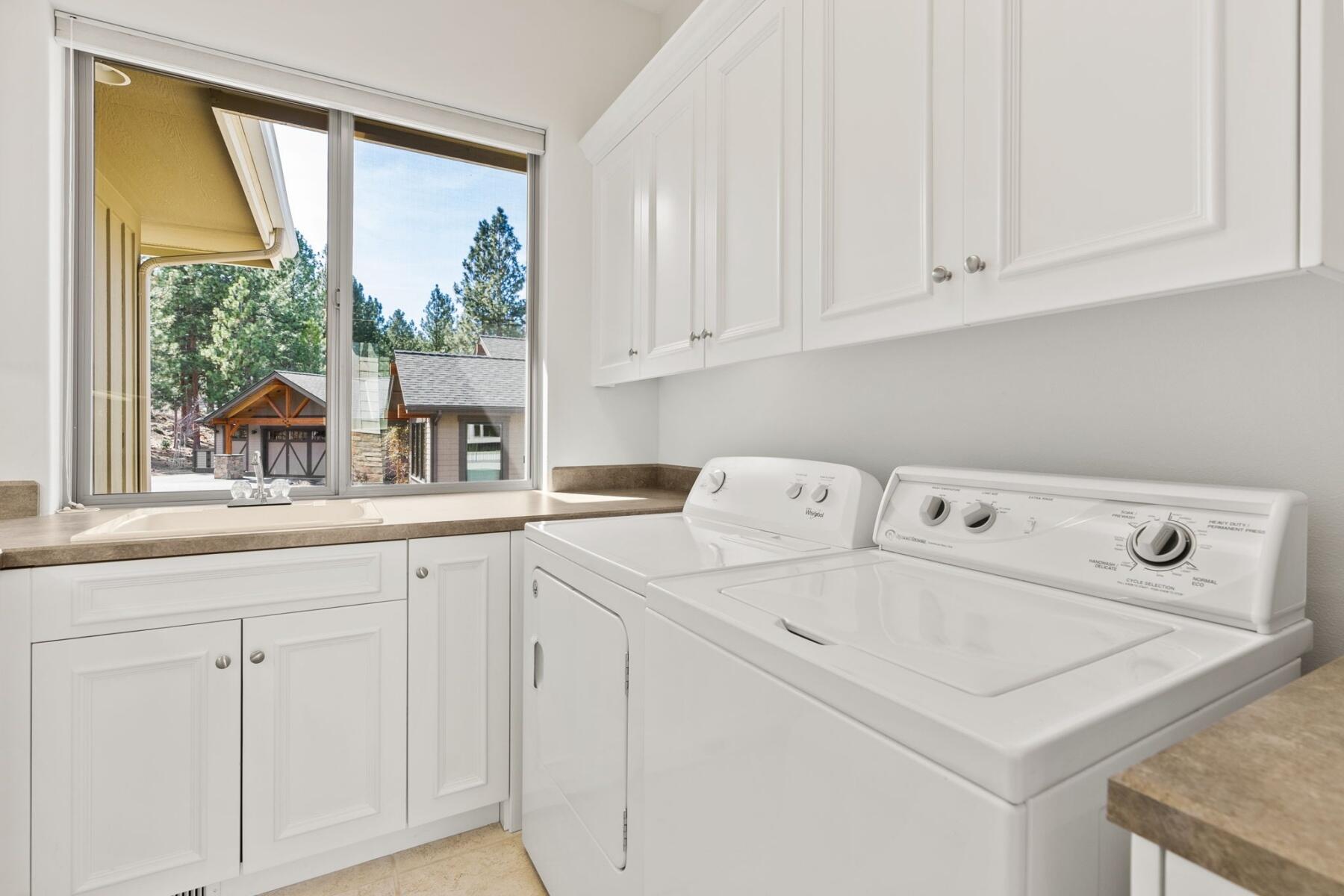 Awbrey Butte - Residential