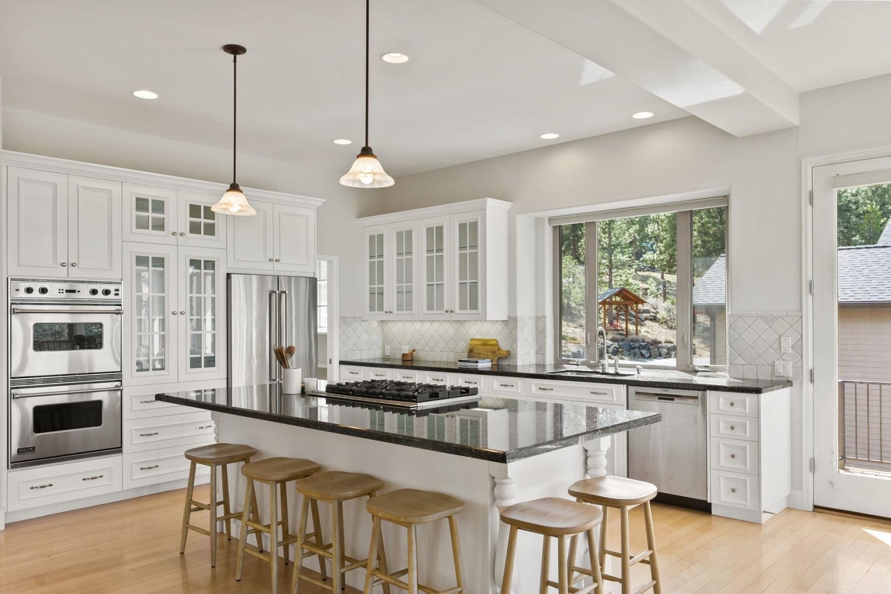 Awbrey Butte - Residential