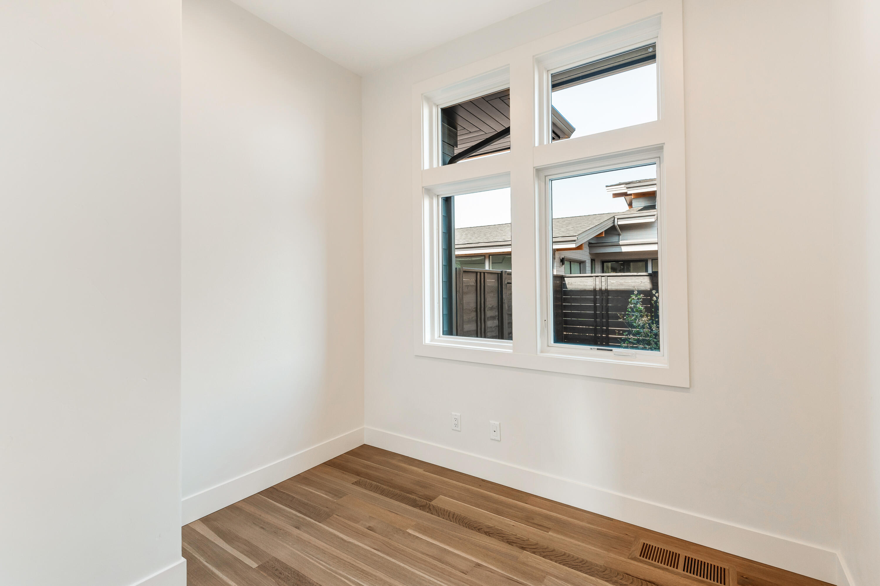 Discovery West Phase 5 - Residential