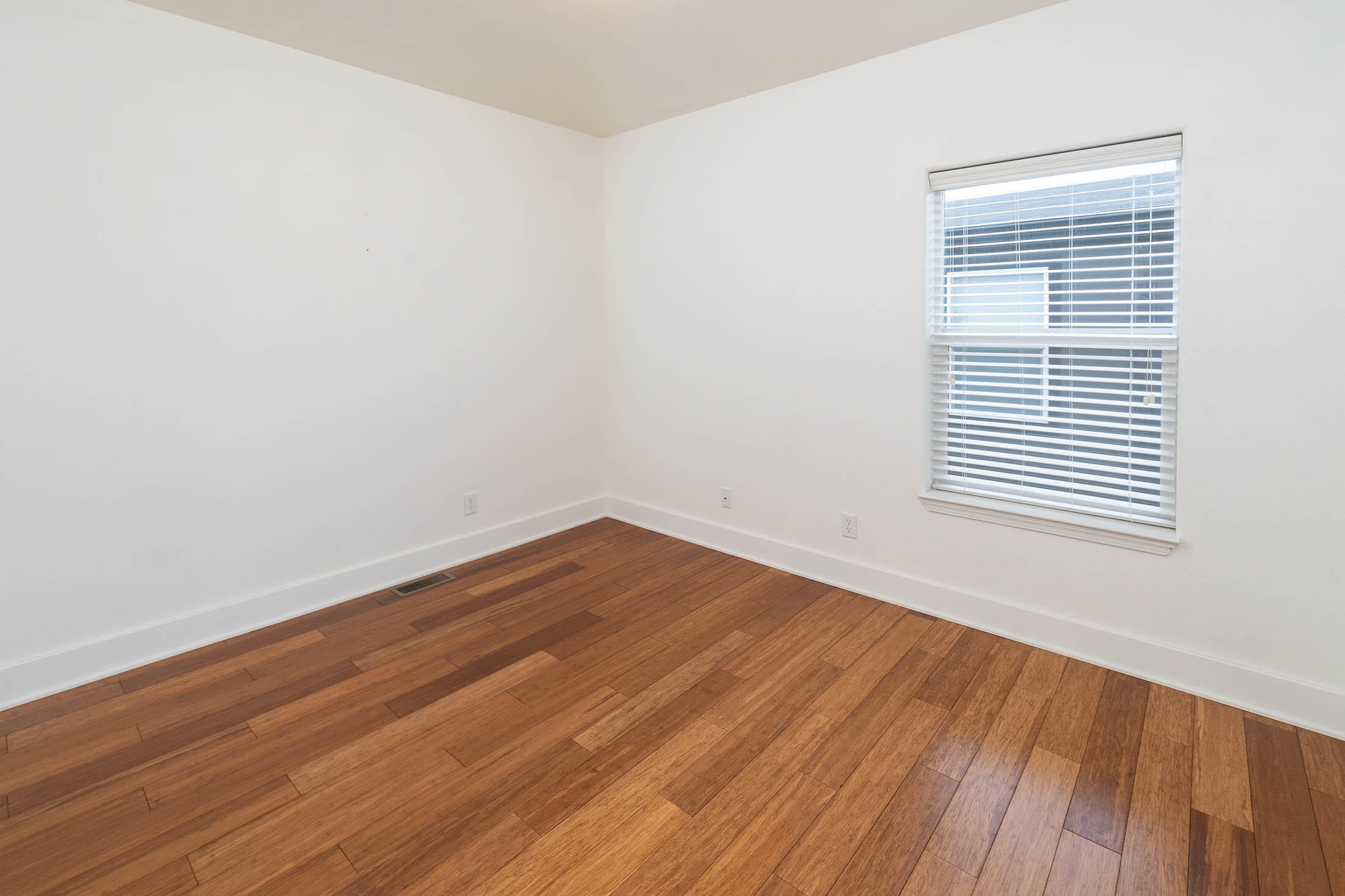 Aspen Creek Mob Pk - Residential