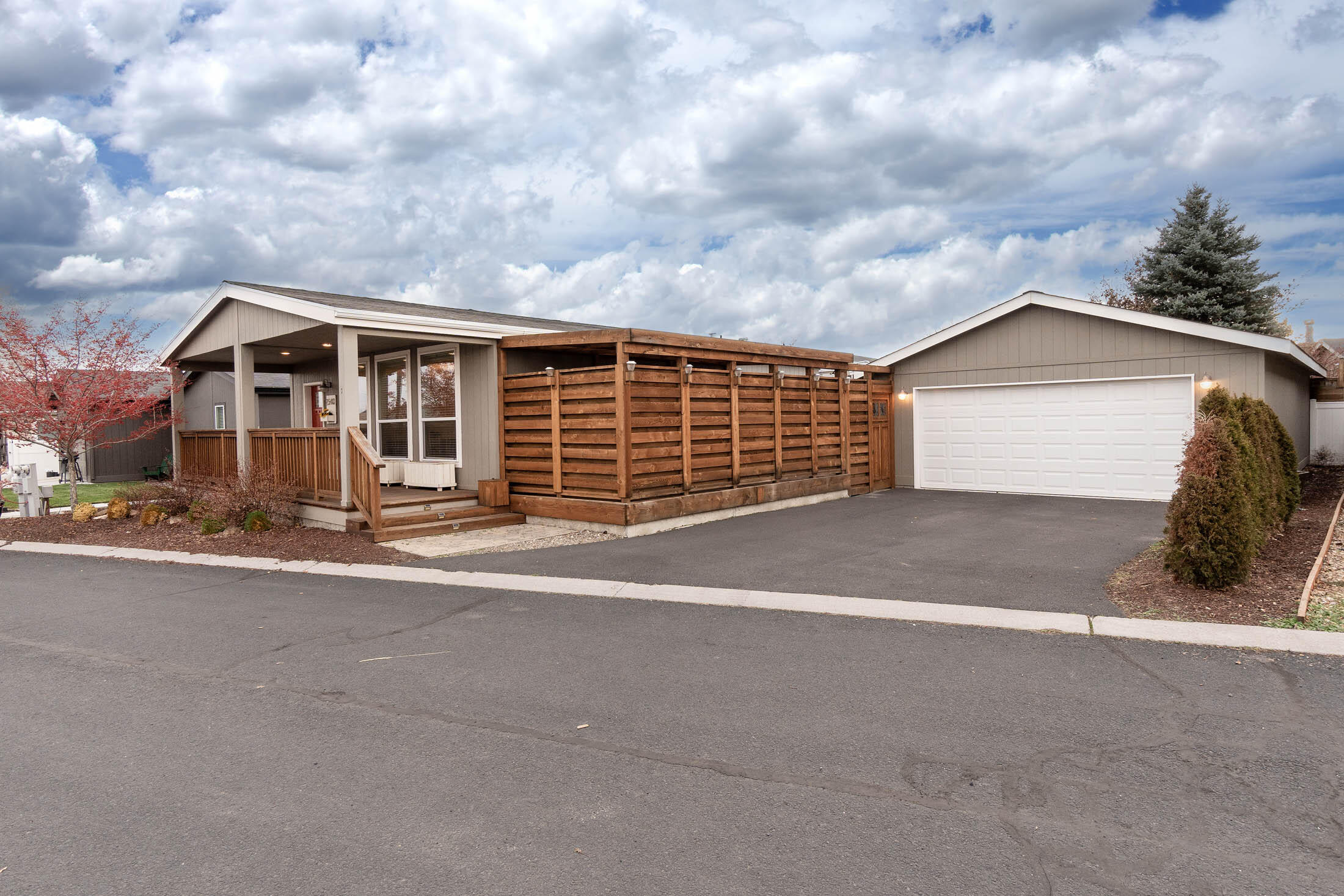 Aspen Creek Mob Pk - Residential