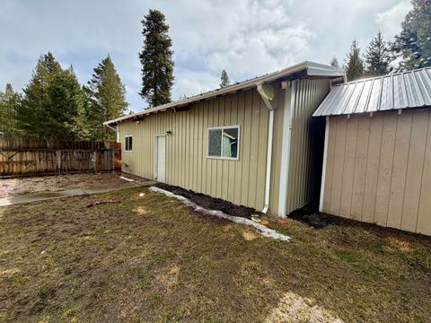 Tiny photo for 52495 Lost Ponderosa Road, La Pine, OR 97739 (MLS # 220216547)