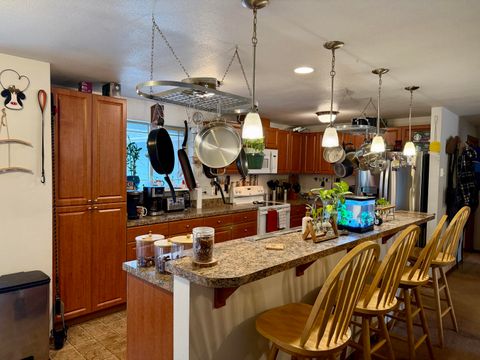 Tiny photo for 52495 Lost Ponderosa Road, La Pine, OR 97739 (MLS # 220216547)