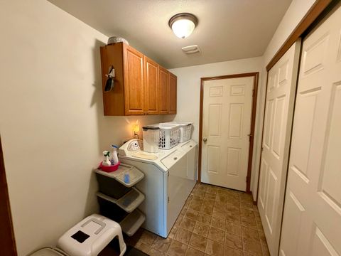 Tiny photo for 52495 Lost Ponderosa Road, La Pine, OR 97739 (MLS # 220216547)