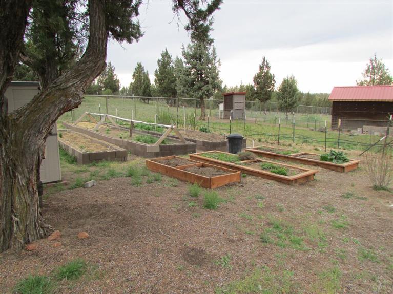 Madras Ranchos - Residential