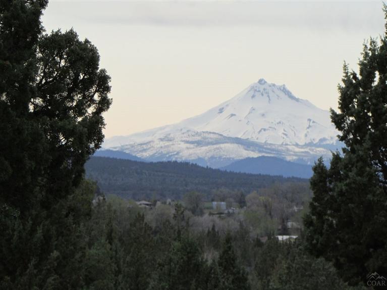 Madras Ranchos - Residential