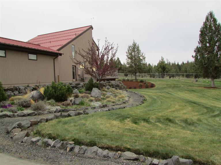 Madras Ranchos - Residential