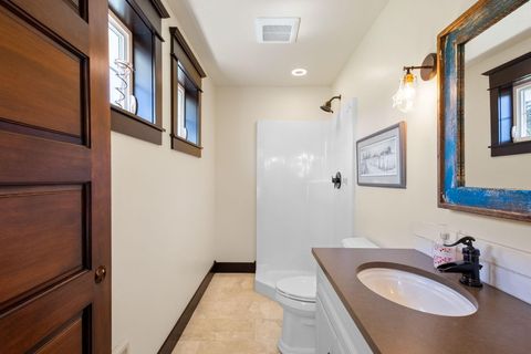 Tiny photo for 17150 Emerald Valley Road, Sisters, OR 97759 (MLS # 220221298)