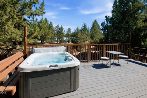 Tiny photo for 21370 NE Pecoraro Loop, Bend, OR 97701 (MLS # 220223216)