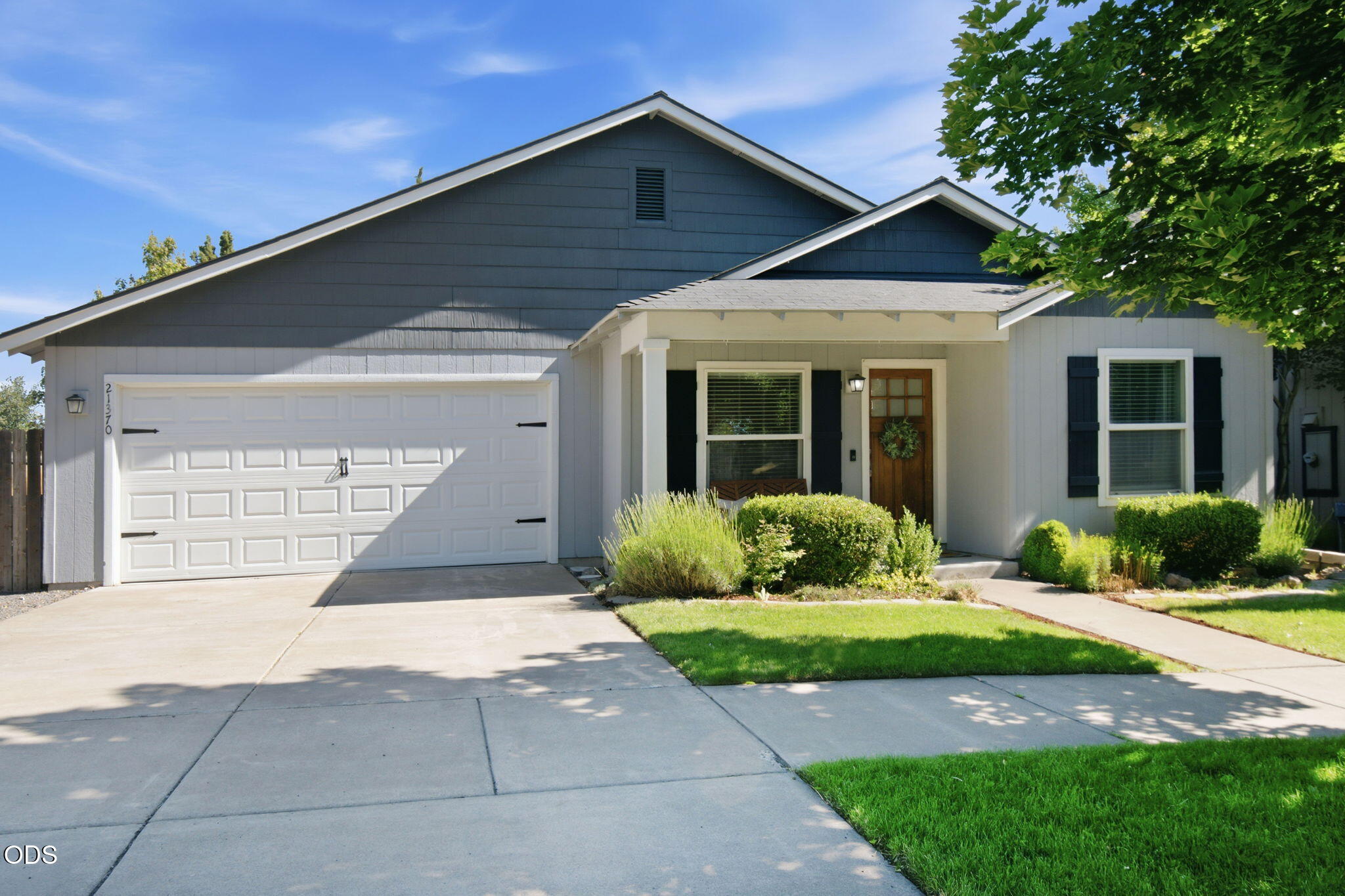 21370 NE Pecoraro Loop