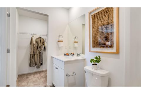 Tiny photo for 51796 Jubilee Pine Dr Pne, La Pine, OR 97739 (MLS # 220207138)