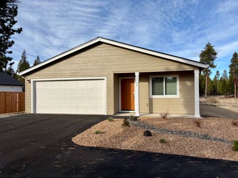 Photo of 51796 Jubilee Pine Dr Pne, La Pine, OR 97739 (MLS # 220207138)
