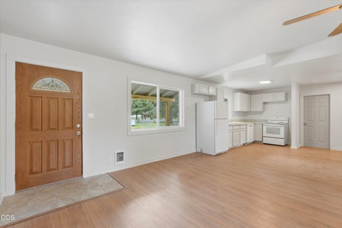 Tiny photo for 52856 Meadow Lane, La Pine, OR 97739 (MLS # 220224377)