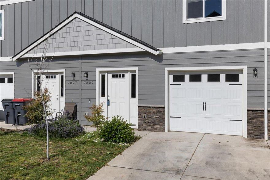 Welcome to this well-maintained 3-story townhome built in 2020, located in desirable Jacqueline Estates in White City. This 2-bedroom, 2.5-bath home offers an open-concept floor plan with a bright second-level living area. The kitchen features granite countertops, Whirlpool electric appliances, and a breakfast barâ€”great for entertaining. Upstairs, the spacious primary suite includes a large bathroom and ample closet space. The second bedroom has its own en-suite bath. Enjoy a private balcony off the main living area. Additional features include a single-car garage, laundry area, and extra storage. Conveniently located near parks, schools, and shopping. Move-in ready and ideal for first-time buyers or anyone seeking low-maintenance living in a quiet community.