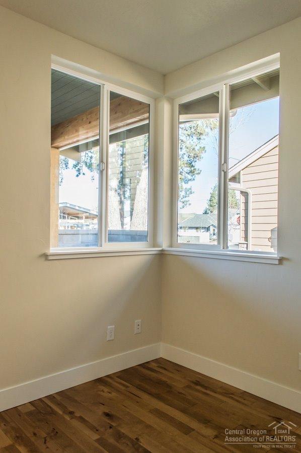 Riverside - Residential