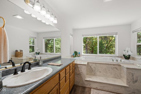 Tiny photo for 1281 N Pinnon Road, Grants Pass, OR 97526 (MLS # 220223719)