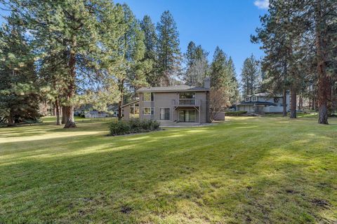 Tiny photo for 20430 Snowmass Court, Bend, OR 97702 (MLS # 220212363)