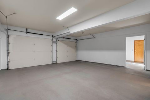 Tiny photo for 20430 Snowmass Court, Bend, OR 97702 (MLS # 220212363)