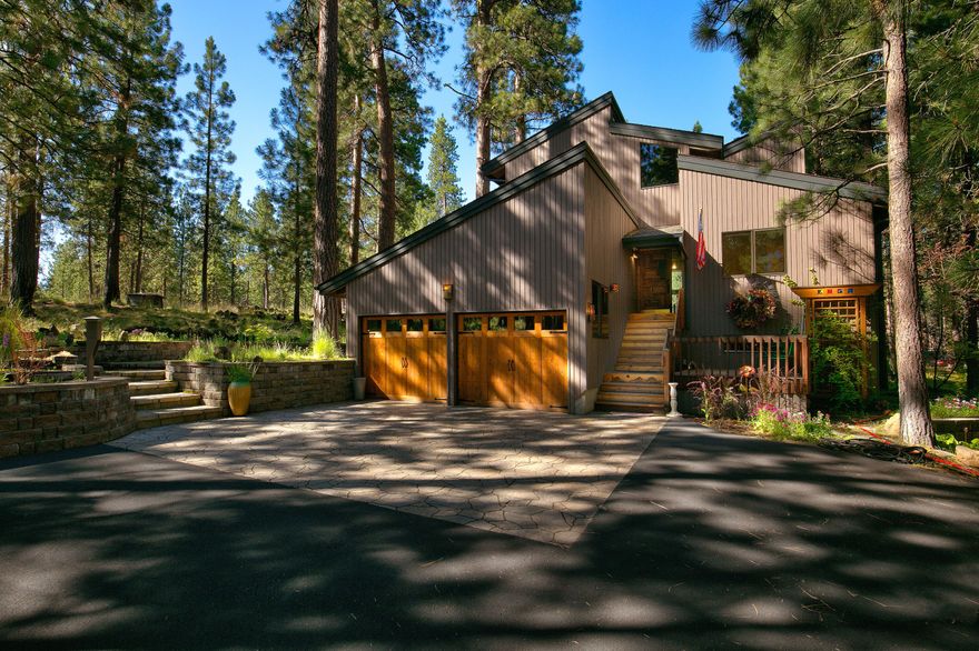 This three bedroom, three full bathroom home bordering Deschutes National Forest with meticulously maintained landscaping has it all! Home features include: Updated kitchen and primary bathroom, wood burning fireplace in great room and propane fireplace in primary suite. Enjoy days and nights taking in the forest setting that RR 64 has to offer. Come see this special property for yourself today!