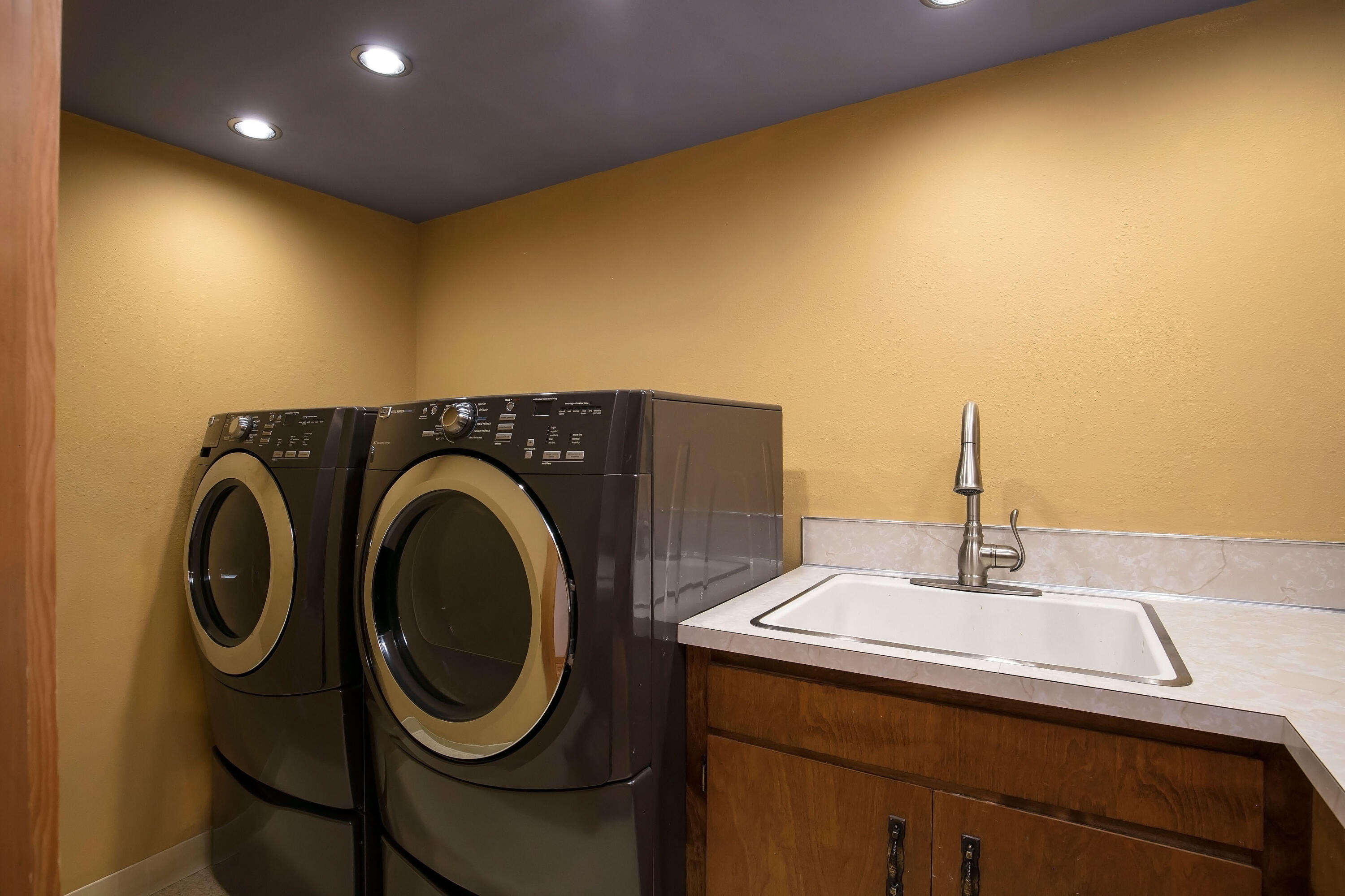 Rock Ridge - Residential