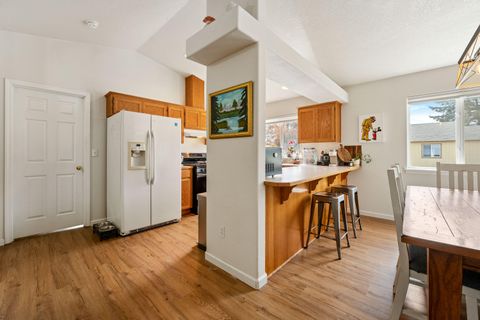 Tiny photo for 1950 SW Betty Lane, Grants Pass, OR 97526 (MLS # 220211236)