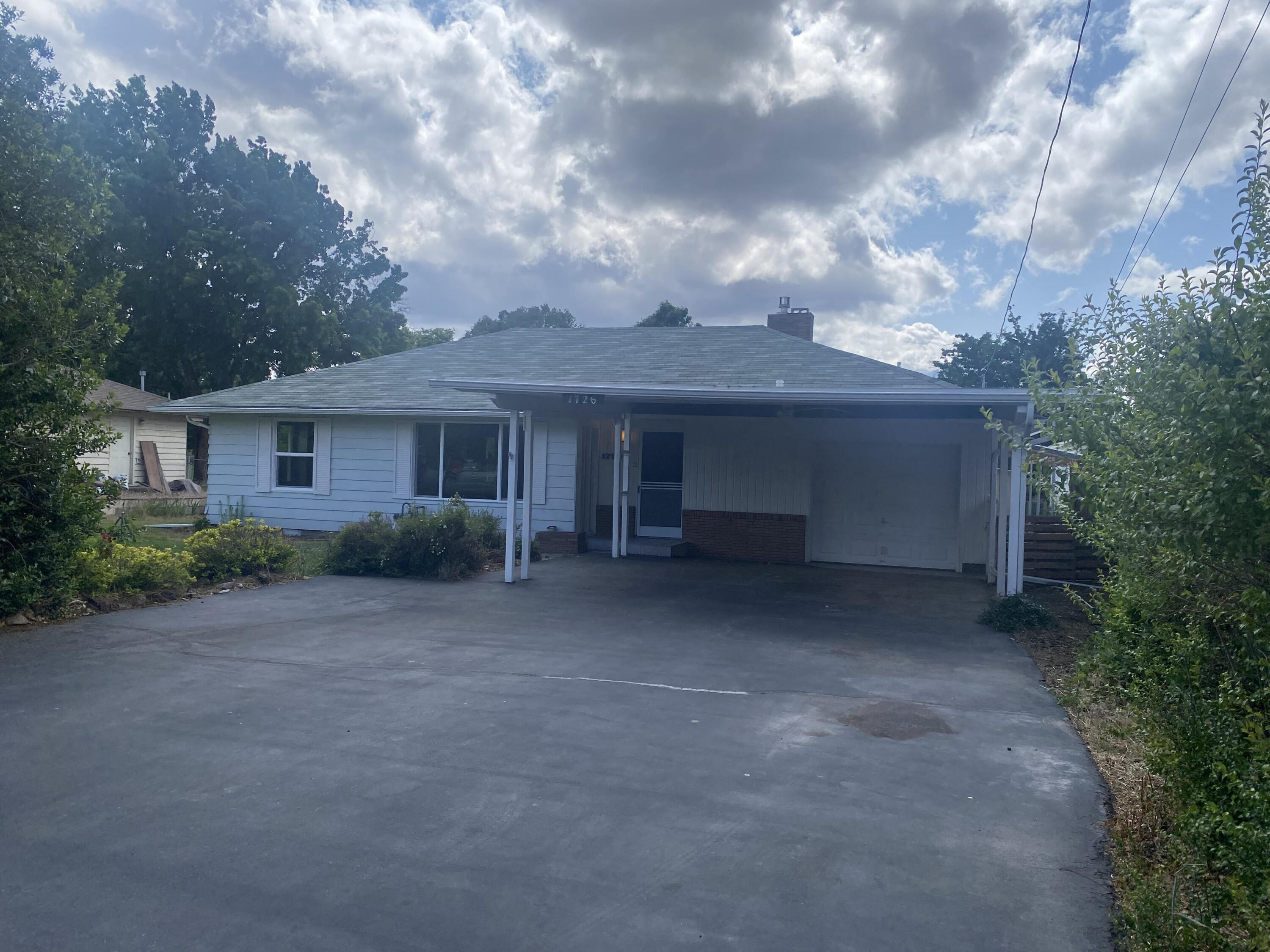 Yalta Gardens - Residential