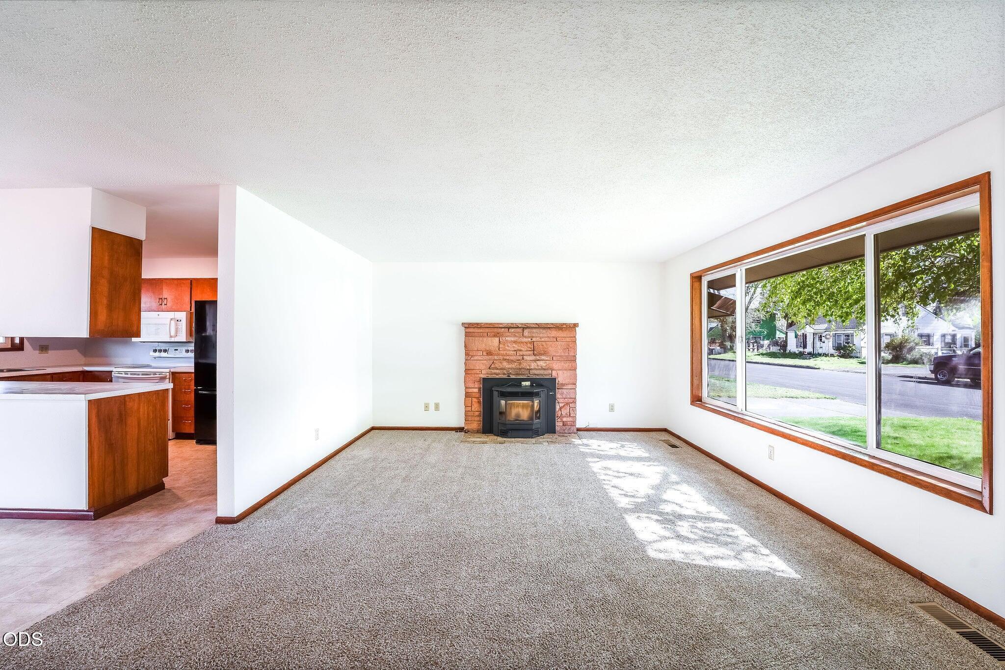 309 NW 9th Street
