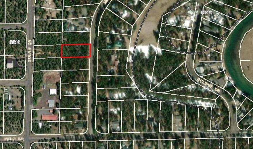 This is a level, 1/2 acre recreational only lot that's tucked between Sunriver Resort and Mt. Bachelor. With shopping, dining, and services nearby and easy access to Bend, the Deschutes River, and all that Central Oregon has to offer!
