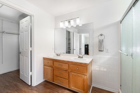 Tiny photo for 19975 Rock Bluff Circle, Bend, OR 97702 (MLS # 220219637)