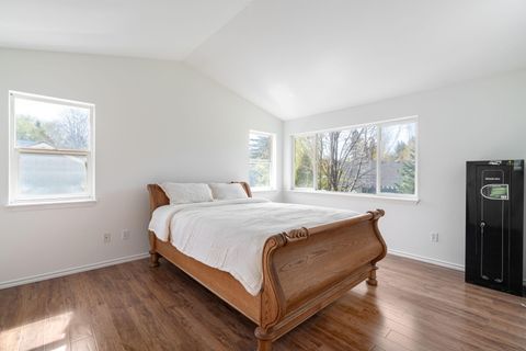 Tiny photo for 19975 Rock Bluff Circle, Bend, OR 97702 (MLS # 220219637)