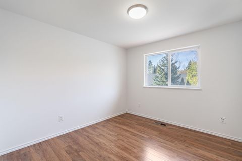 Tiny photo for 19975 Rock Bluff Circle, Bend, OR 97702 (MLS # 220219637)