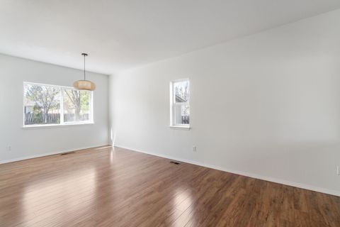 Tiny photo for 19975 Rock Bluff Circle, Bend, OR 97702 (MLS # 220219637)