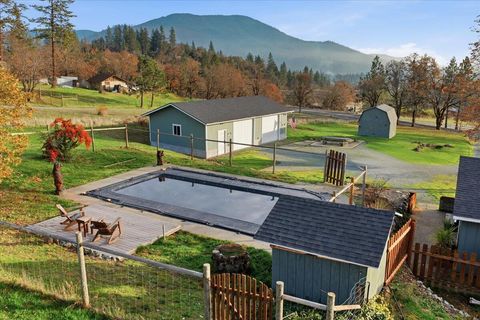 Tiny photo for 1360 Oxyoke Road, Grants Pass, OR 97526 (MLS # 220212645)