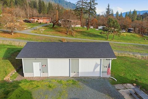 Tiny photo for 1360 Oxyoke Road, Grants Pass, OR 97526 (MLS # 220212645)