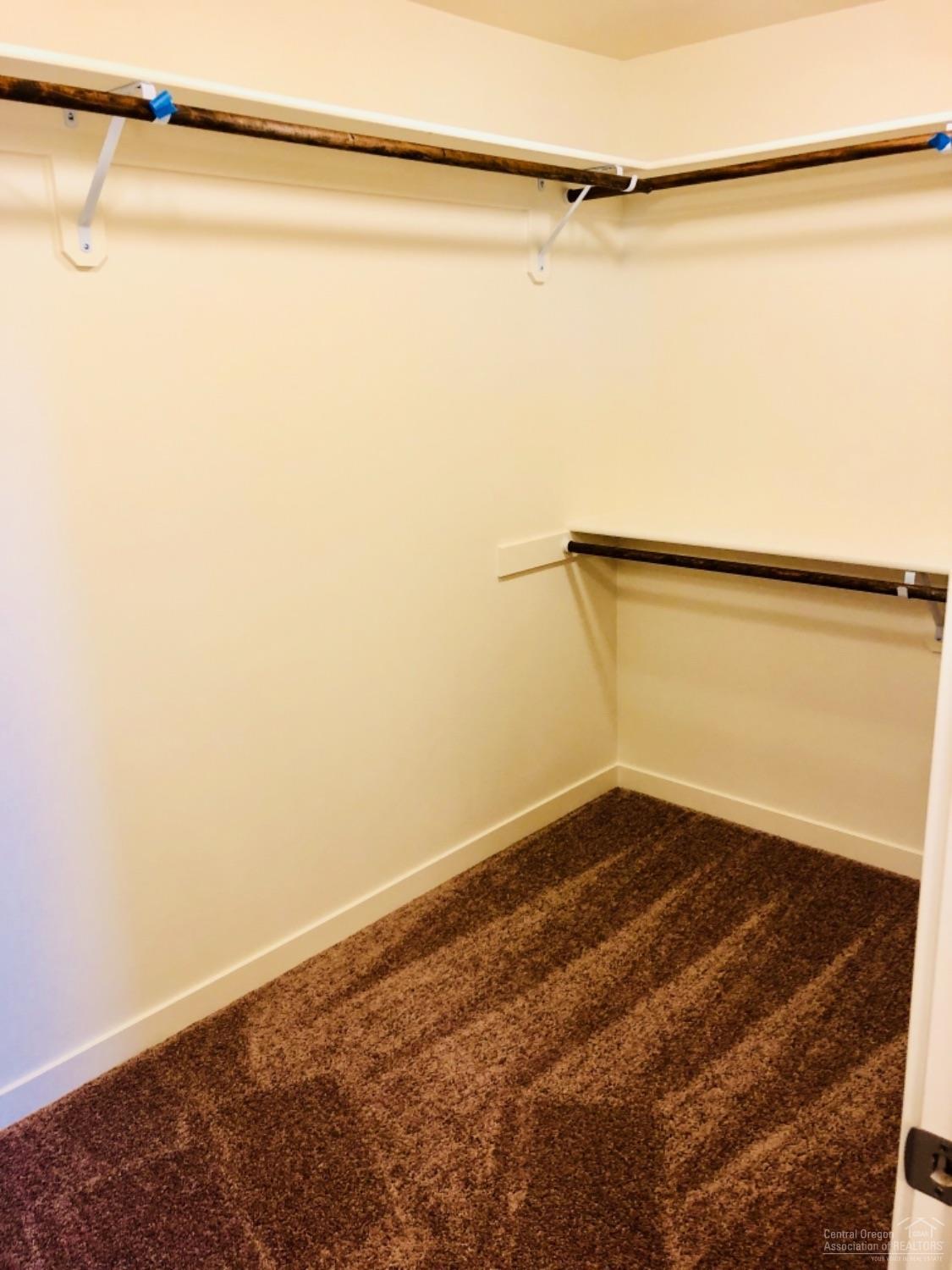 Brooktree - Residential