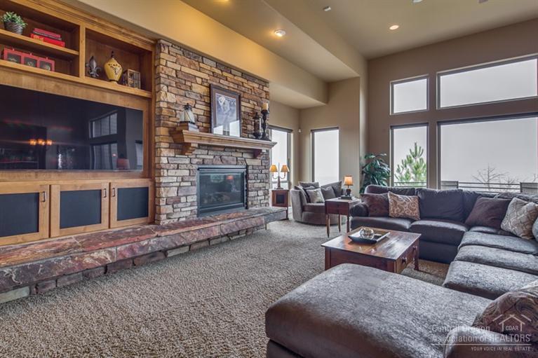 Eagle Crest - Residential