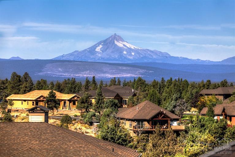 Eagle Crest - Residential