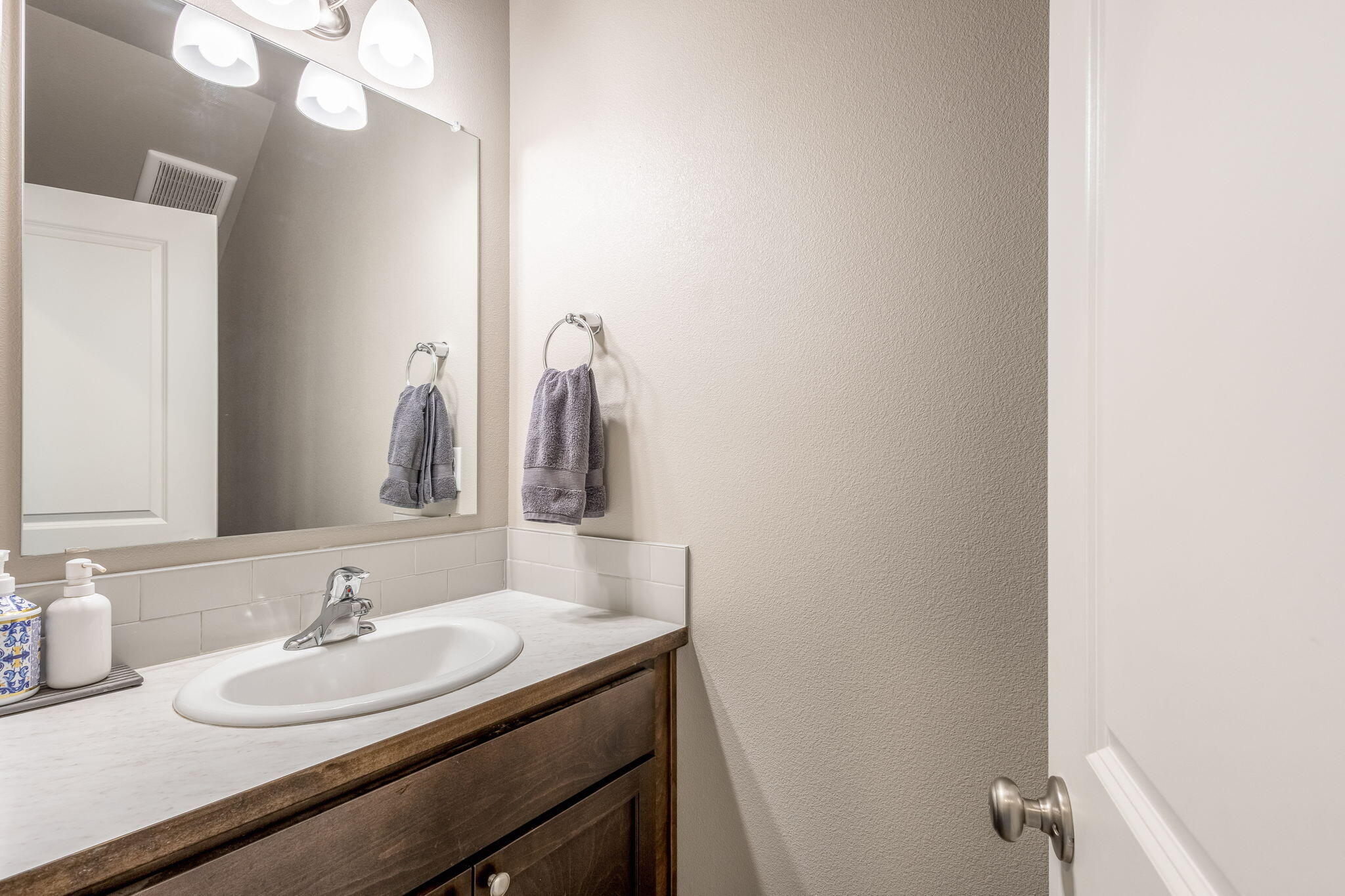 Dry Canyon - Residential