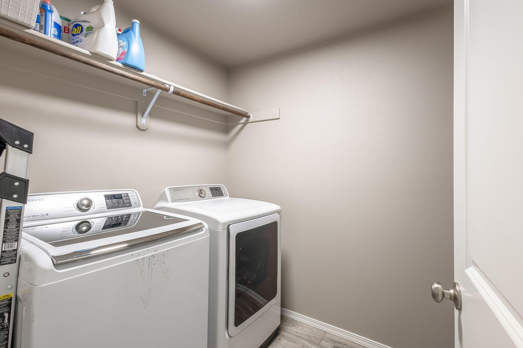 Dry Canyon - Residential