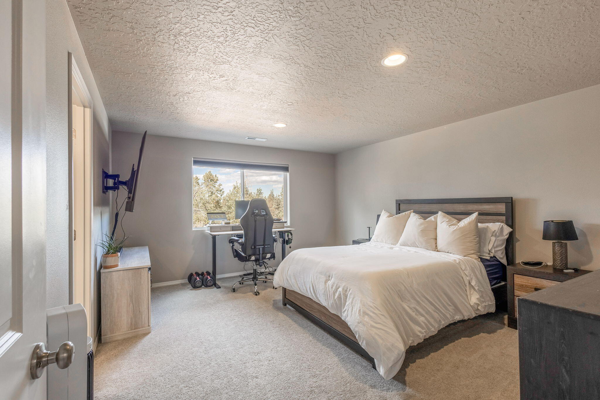 Dry Canyon - Residential