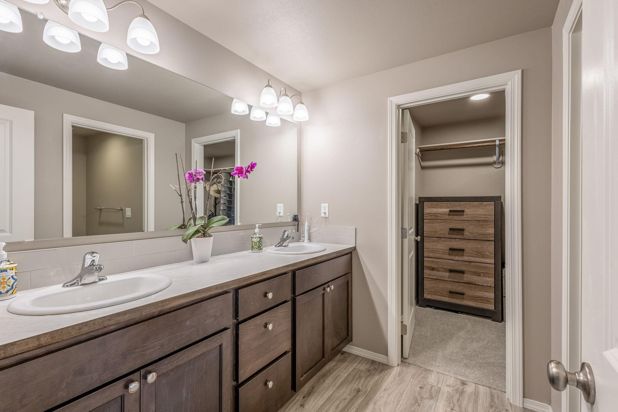 Dry Canyon - Residential