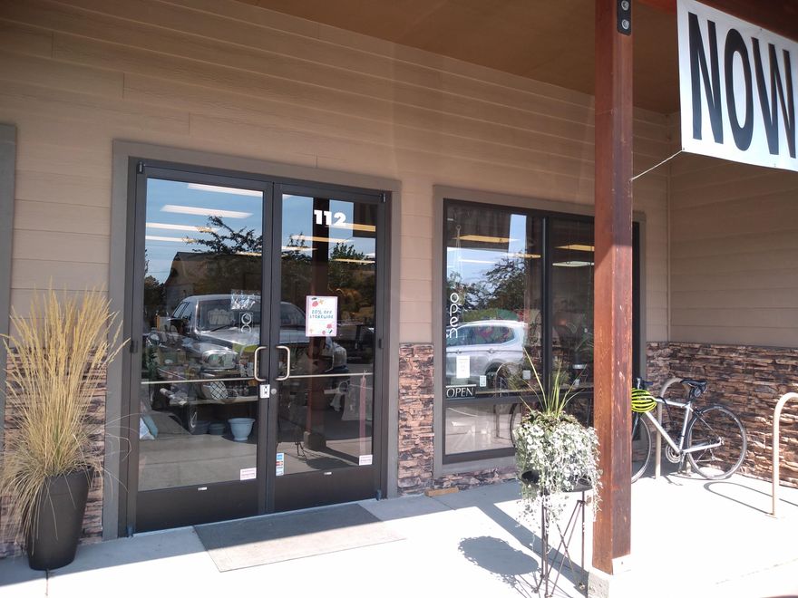 This Sublease is available immediately for your retail location! Approximately 4 years remaining on current lease with options to extend. Westside location in highly desirable Century Village Shopping center. This newly remodeled retail space is turnkey and beautifully appointed. Please do not disturb business owner.