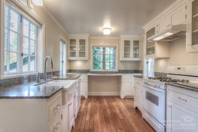 Bend View - Residential