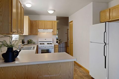 Tiny photo for 1473 NE Mable Court, Bend, OR 97701 (MLS # 220210266)